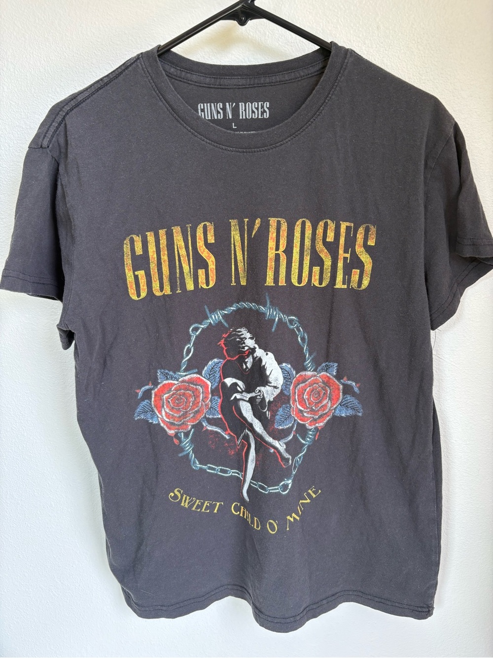 Black Guns N’ Roses 'Sweet Child O' Mine' Graphic Tee | Unisex Size L